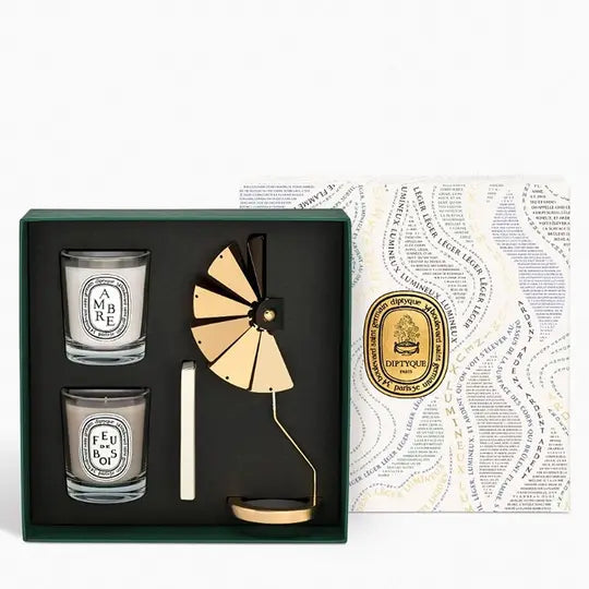 Carousel Set With Two Candles